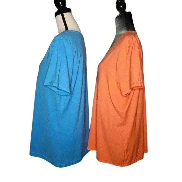 Bundle of 2 Tee-shirts XL NWT - Picture 4 of 6